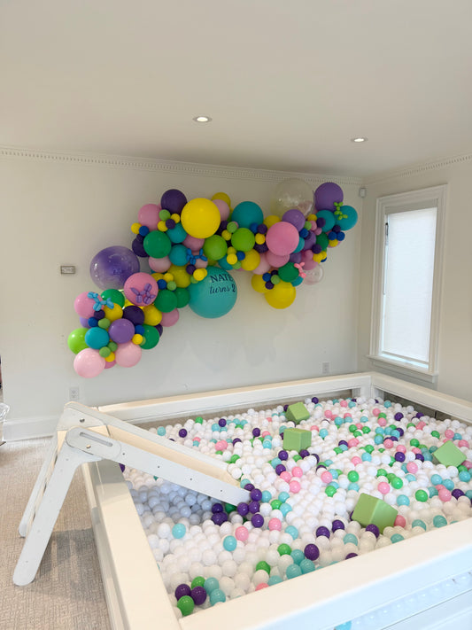 10x 8ft Ball Pit + Small Slide ♡