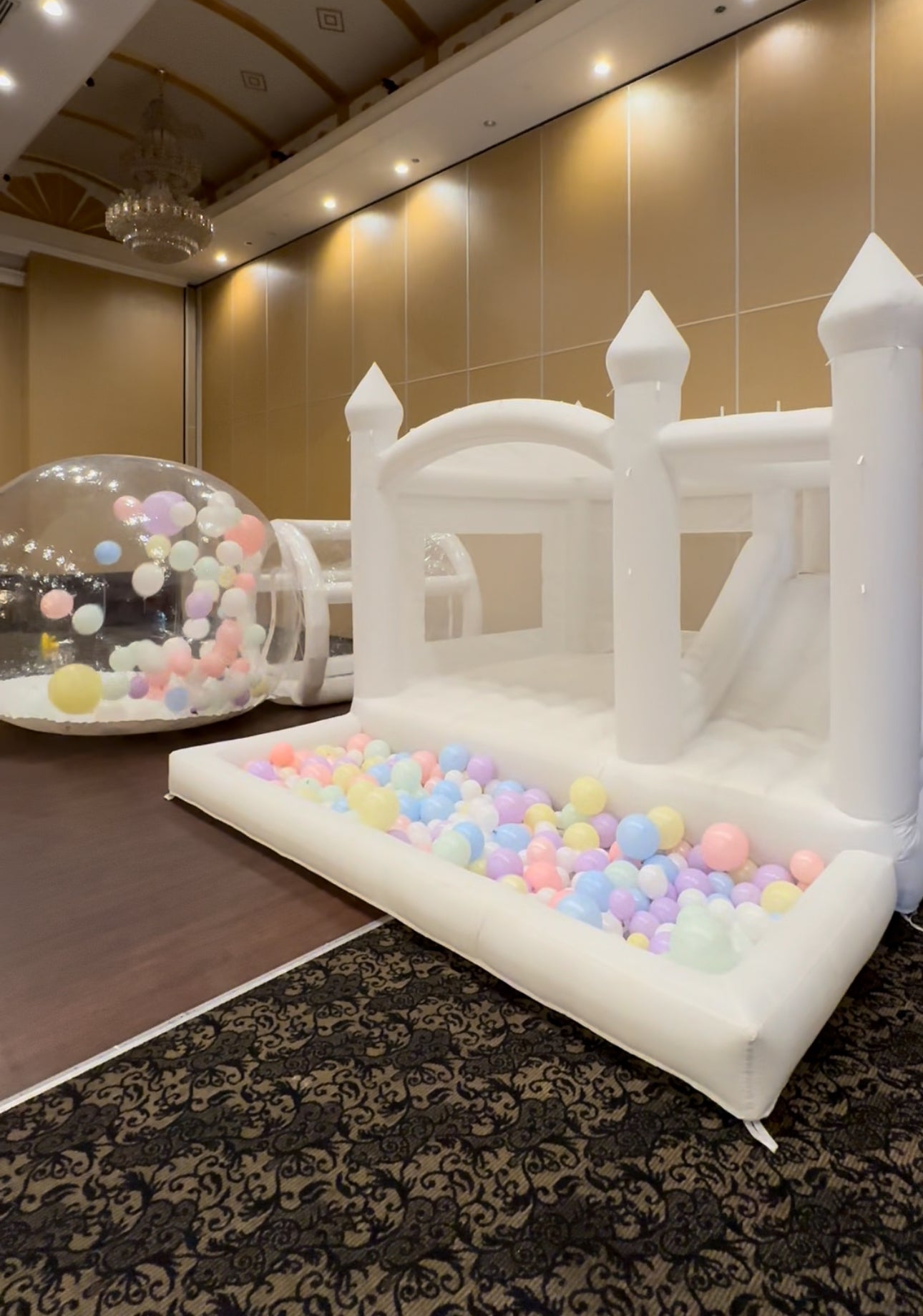 White 15 Ft Jumping Castle + 10 Ft Balloon House COMBO