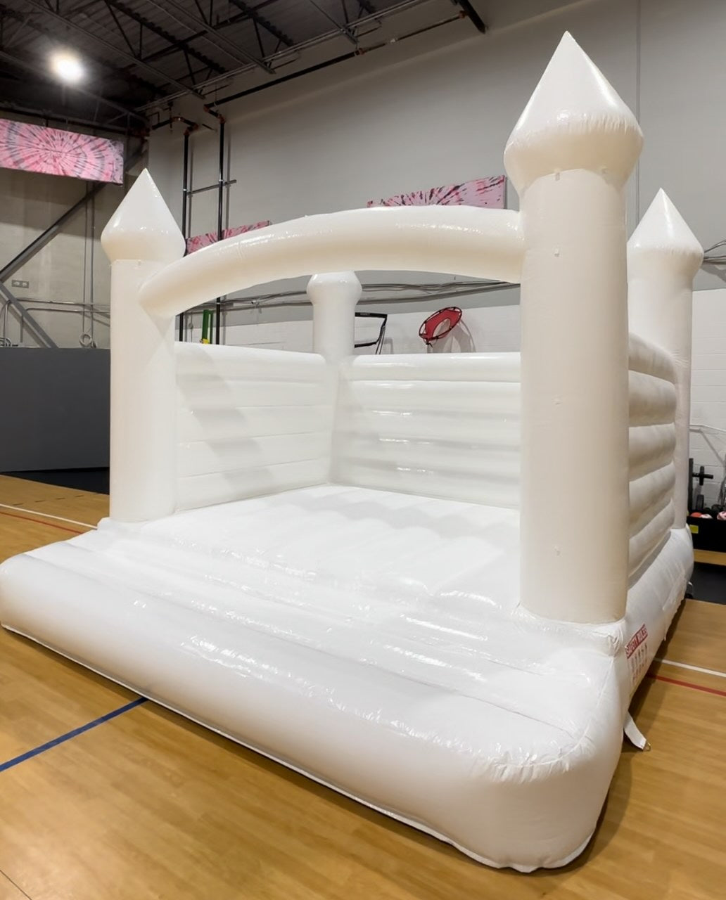 13 Ft White Jumping Castle