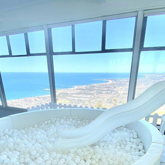 12ft Round Ball Pit + Single Slide ♡
