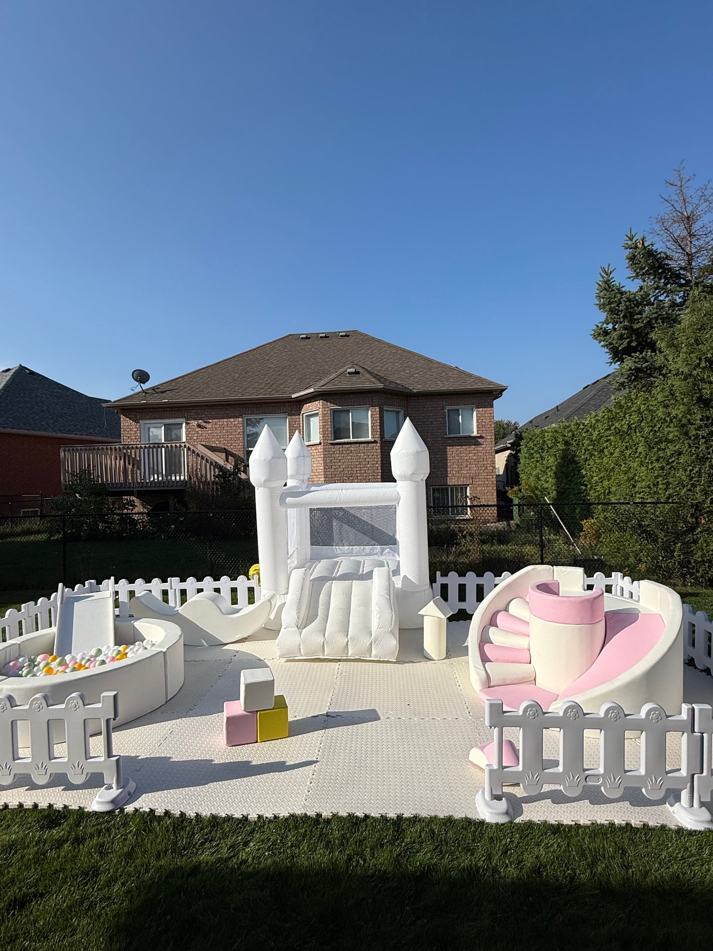 MEDIUM // Baby Pink Soft Play Set #8 ♡