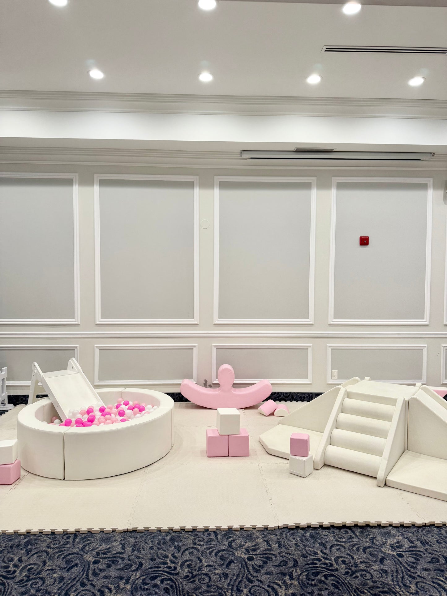 Mini Luxe Soft Play Set with Round Ball Pit ♡